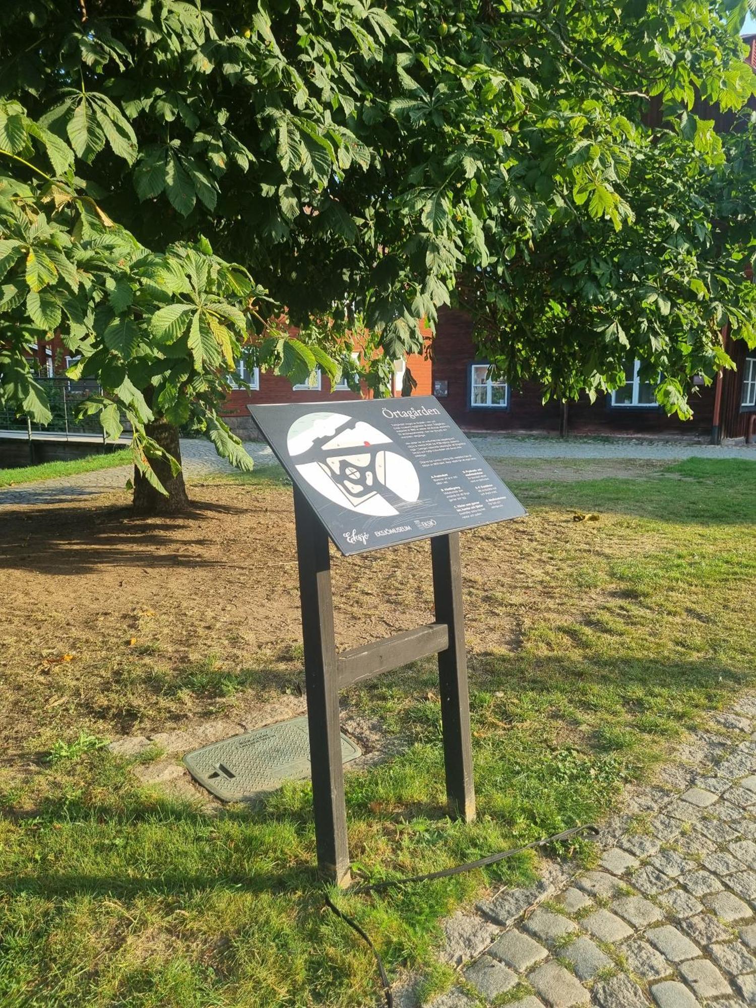 Garvaren Boendet Mitt I Gamla Stan I Eksjoe Exterior photo